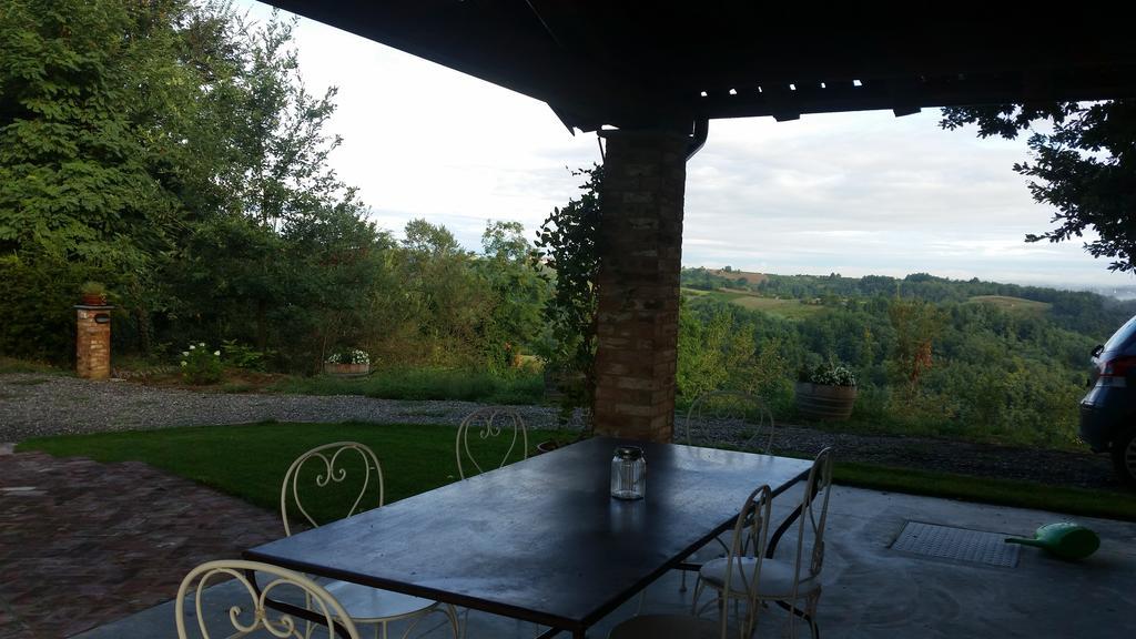 Cascina Rollone Villa Rocchetta Tanaro Dış mekan fotoğraf
